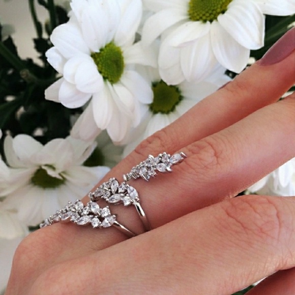 "Ice Queen" - Picture 3 of 8